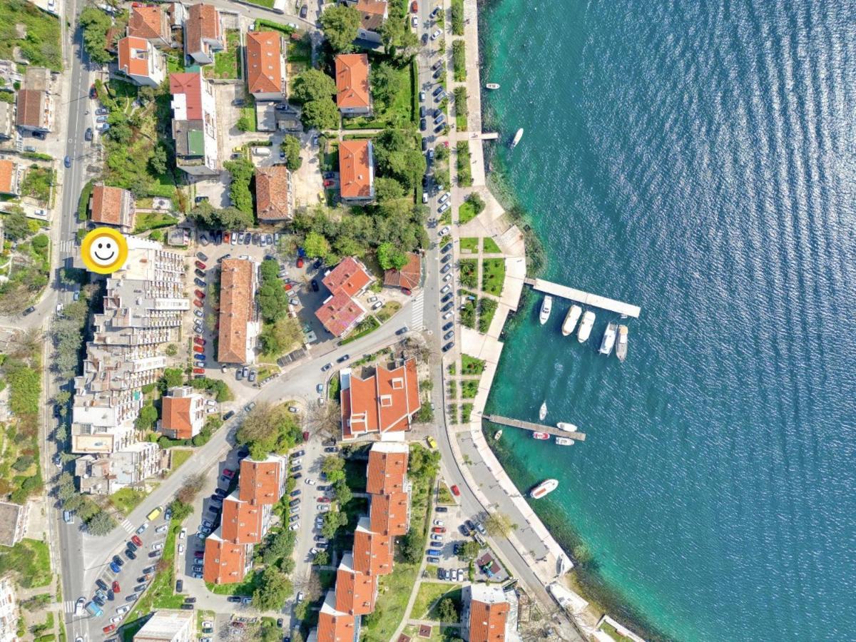 Cozy Nest Apartment- Central And Seaboard With Elevator Kotor Exterior photo